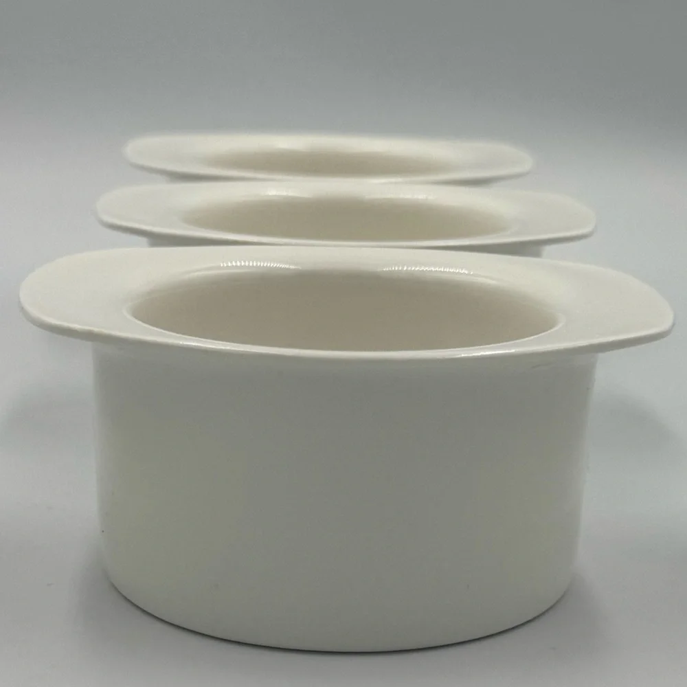 Ciroa White Set of 3 Porcelain Ramekins with Handles